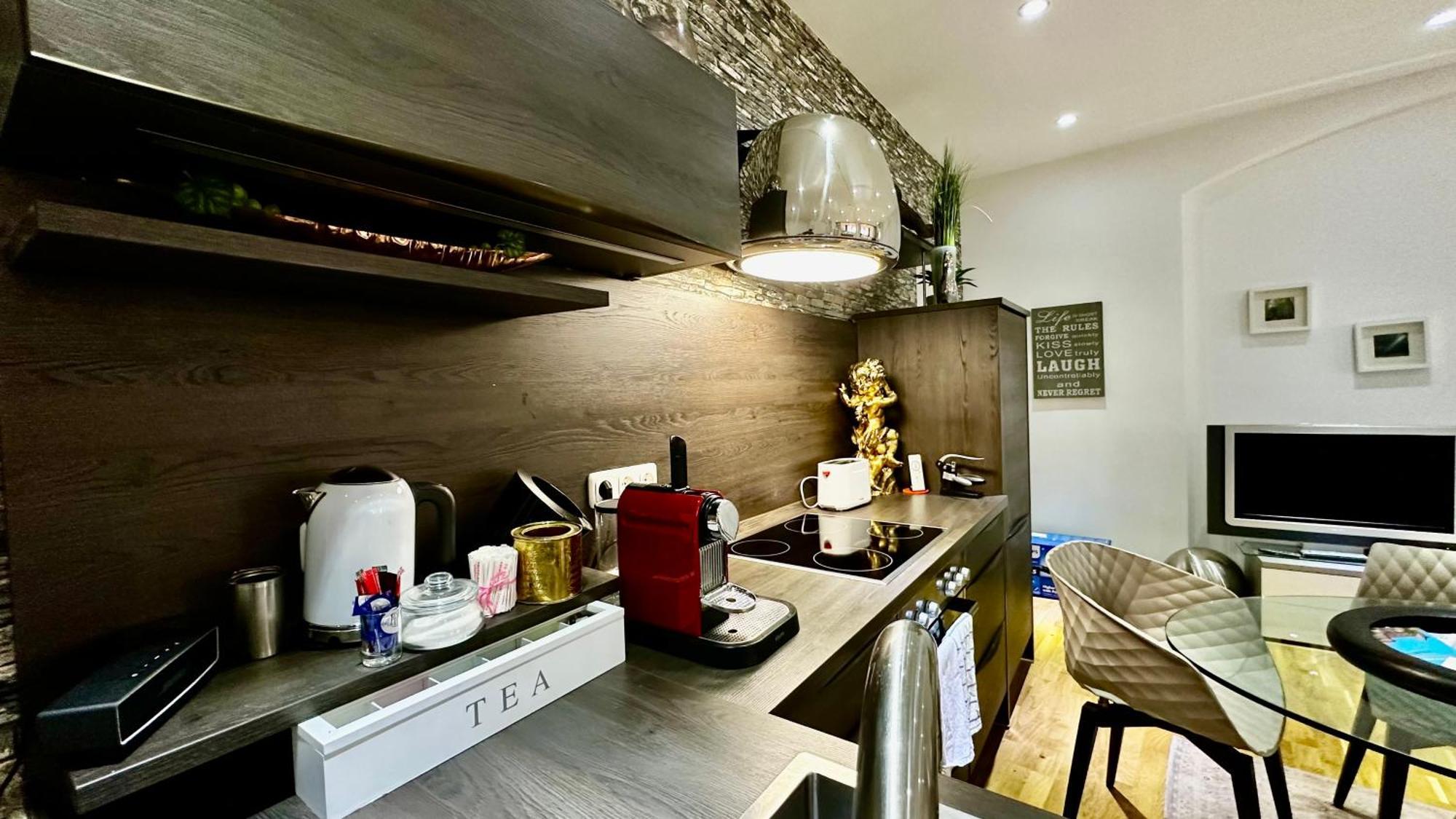נירנברג Beefree Loft L Beletage Im Stadtpalais I Whirlpool I Metro מראה חיצוני תמונה