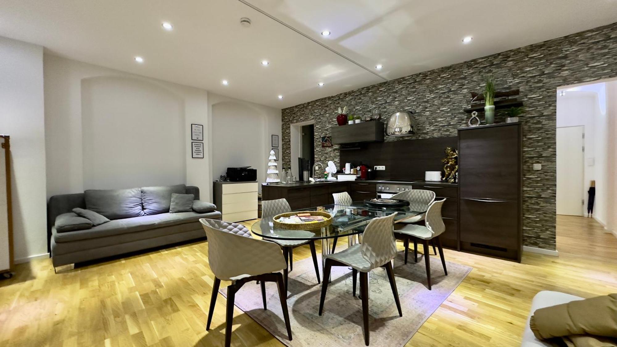 נירנברג Beefree Loft L Beletage Im Stadtpalais I Whirlpool I Metro מראה חיצוני תמונה